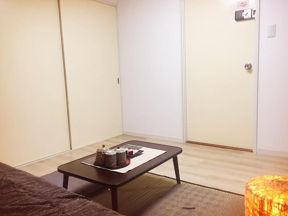 Tokyo Mika House Hotel Luaran gambar